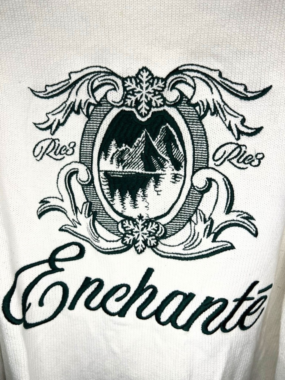Daniel Ricciardo Enchante Crest Sweater - Picture 4 of 4